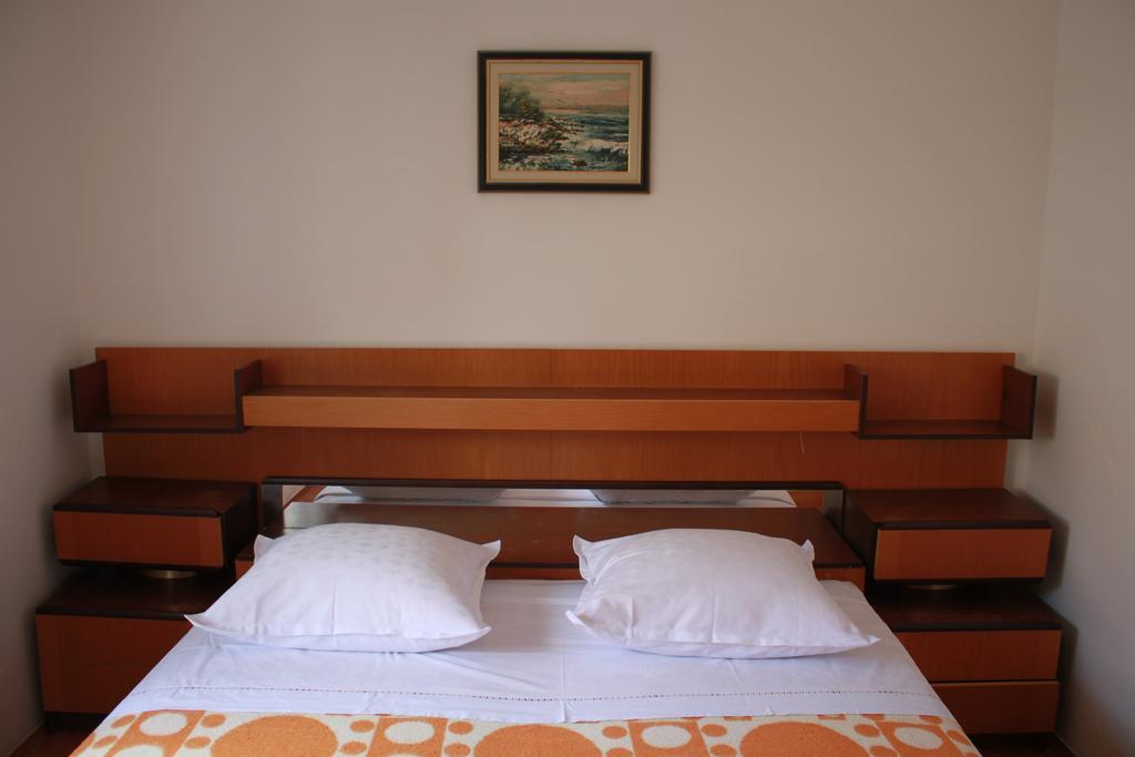 Apartman Kristina, Studio I Soba Primošten Buitenkant foto