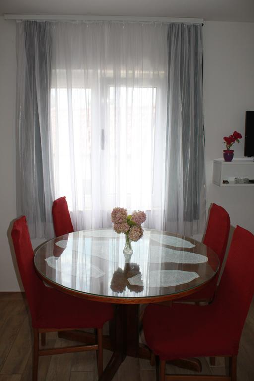 Apartman Kristina, Studio I Soba Primošten Buitenkant foto