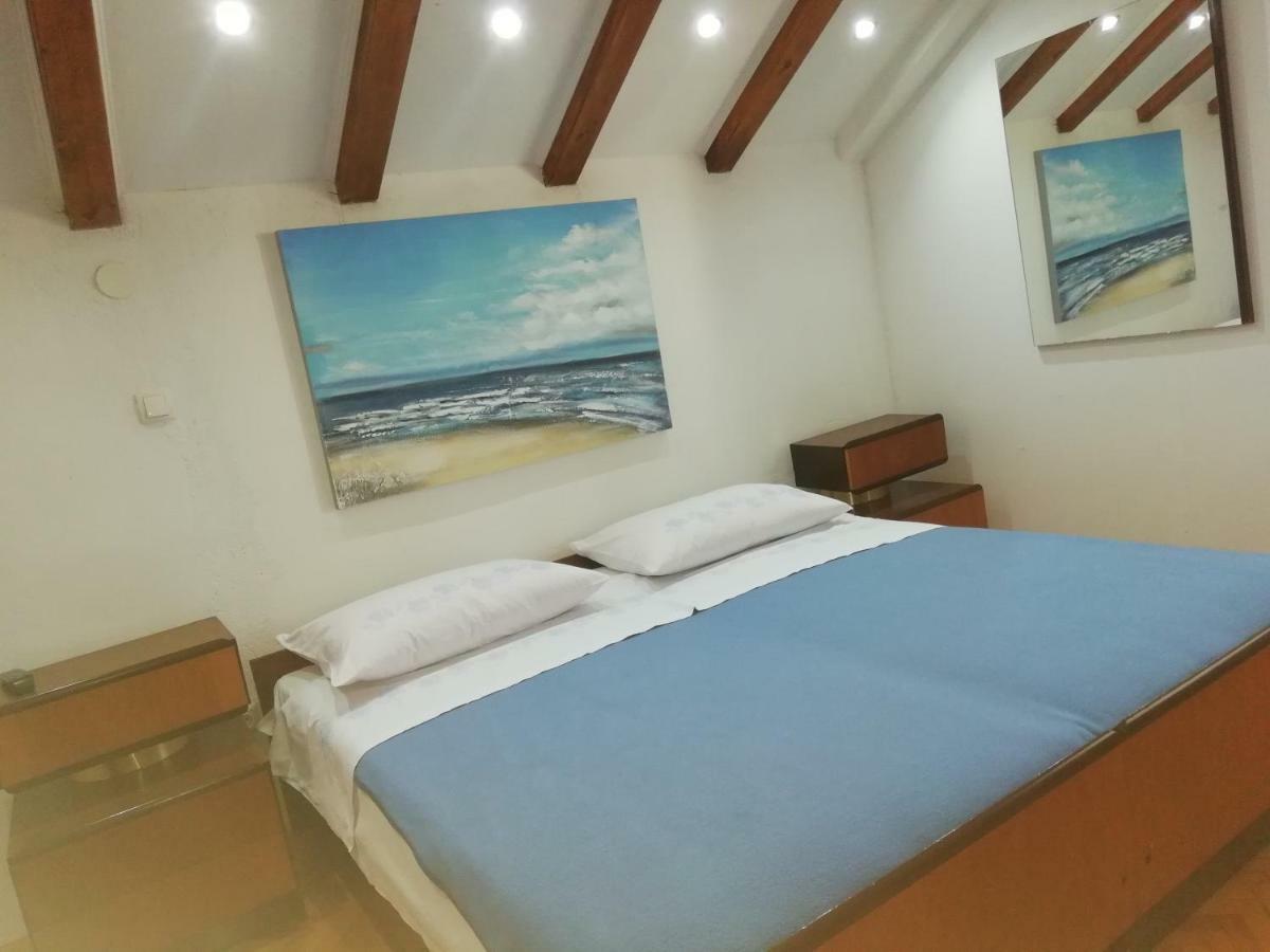 Apartman Kristina, Studio I Soba Primošten Buitenkant foto